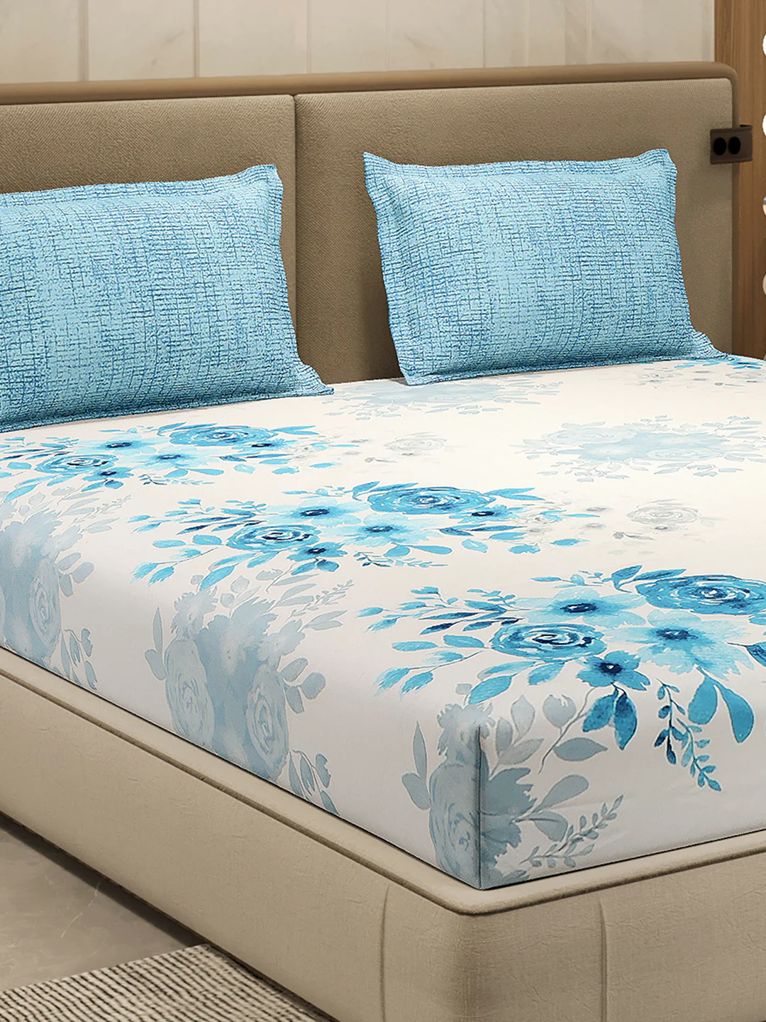 110 GSM Polyester Double Bed 1 Bedsheet with 2 Pillow Cover (Aromatica)
