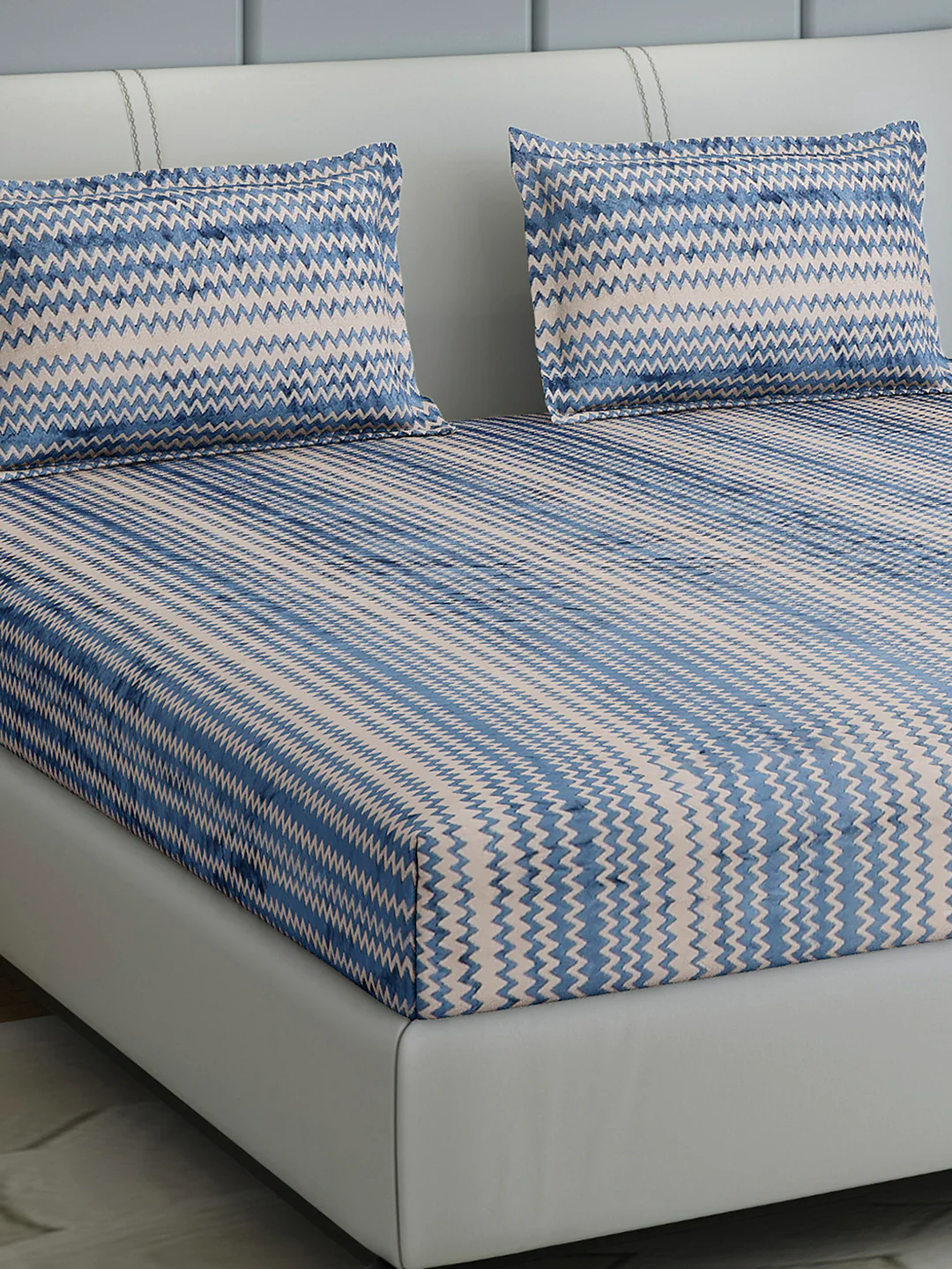 393 GSM 100% Polyester King Bed 1 Bedsheet with 2 Pillow Cover (Spherix)