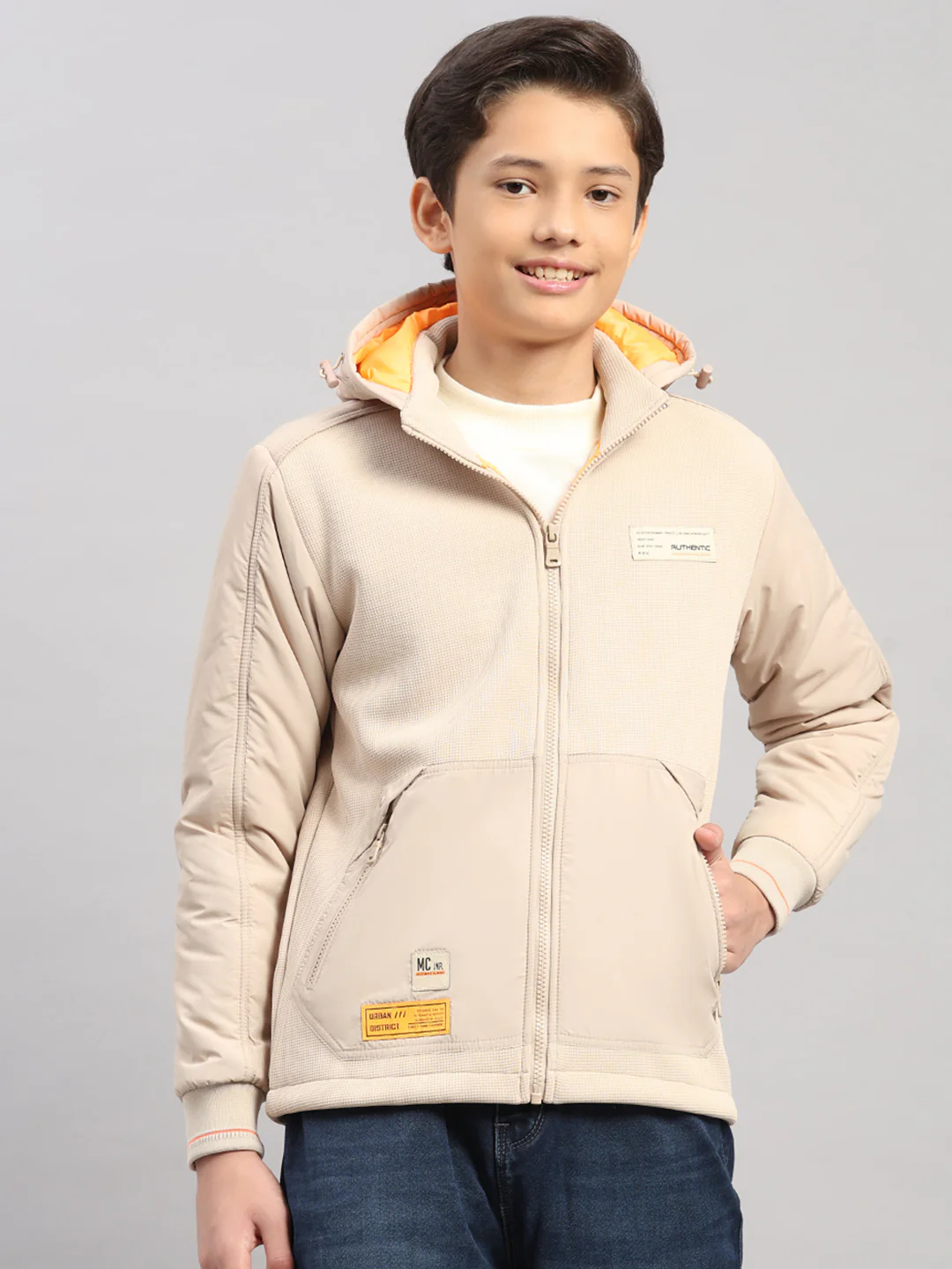 Boys Beige Solid Hooded Full Sleeve Jacket