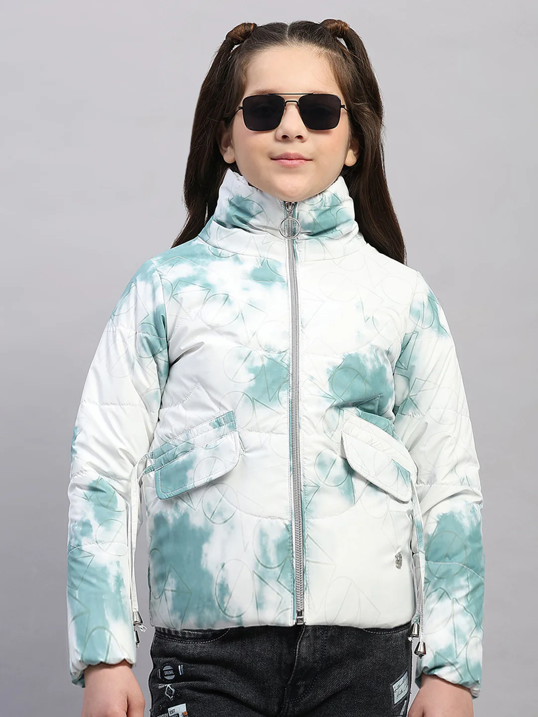 Girls Green Printed Collar Full Sleeve Jacket