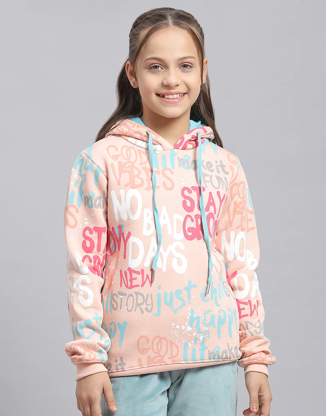 Girls Peach Printed Hooded Full Sleeve Sweatshirt