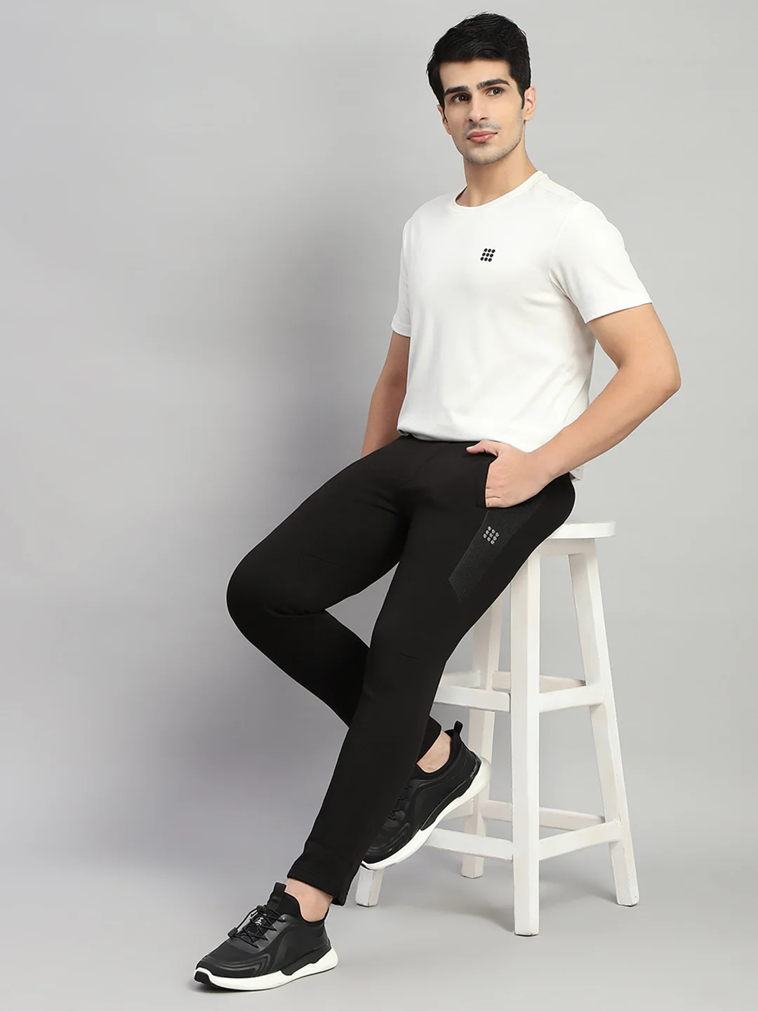 Rock.it Men Black Printed Regular Fit Lower