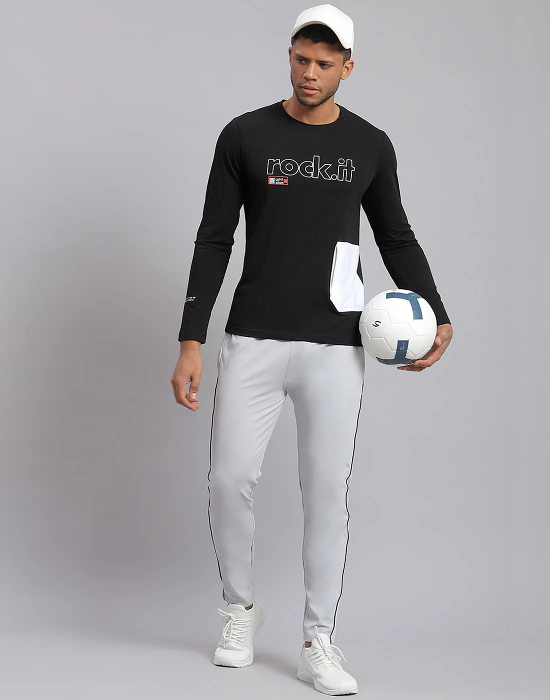Rock.it Men Black Printed Round Neck Full Sleeve Active T-Shirt