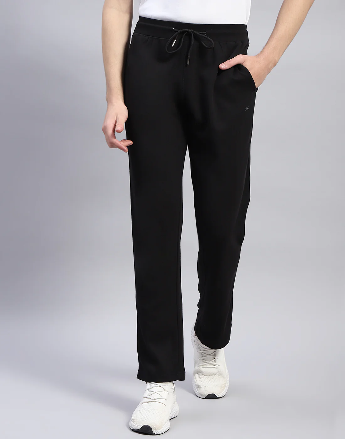 Men Black Solid Regular Fit Lower