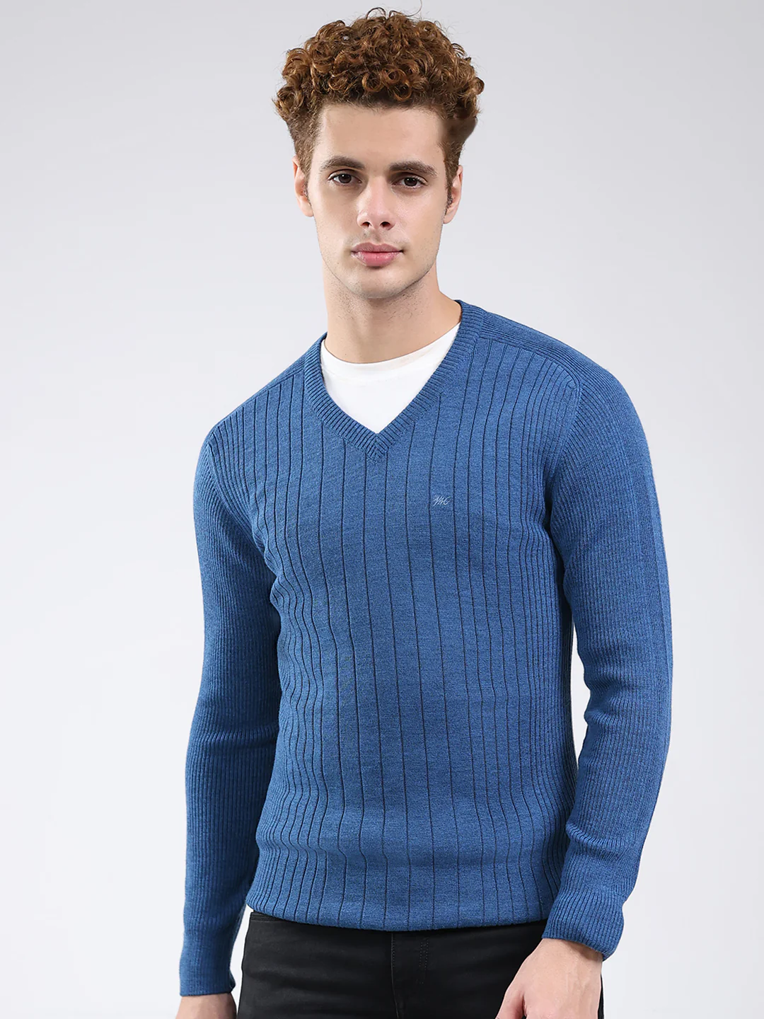 Men Blue Solid V Neck Full Sleeve Pullover