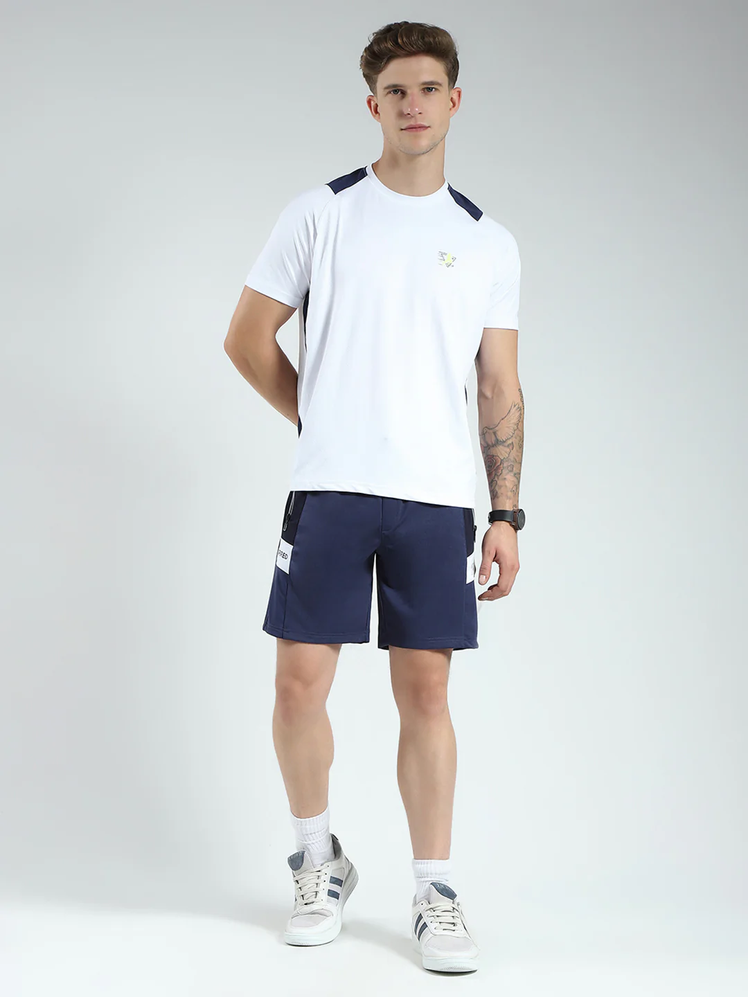 Men Blue Solid Round Neck Half Sleeve Bermuda Set