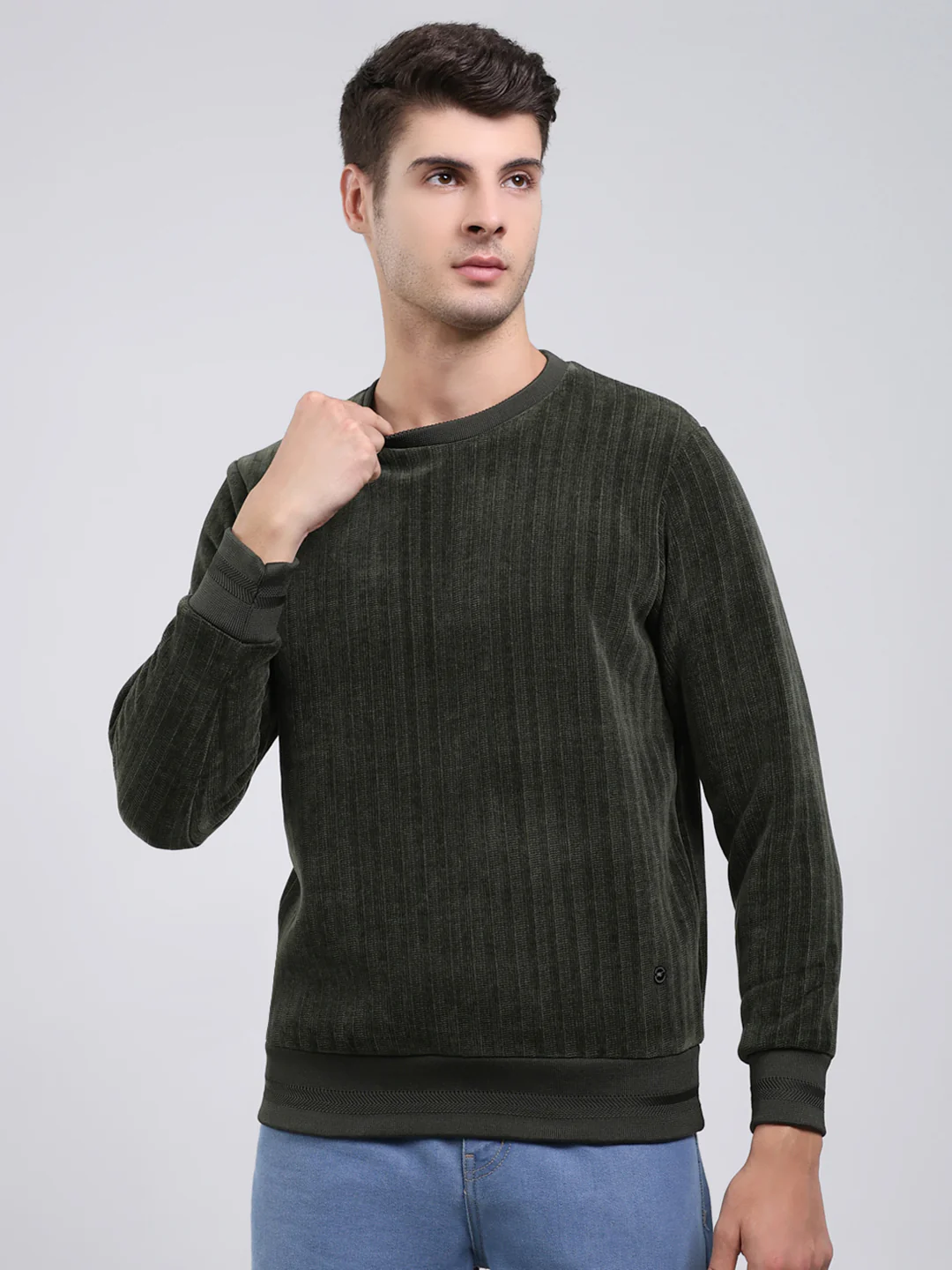 Men Green Self Design Round Neck Full Sleeve Sweatshirt