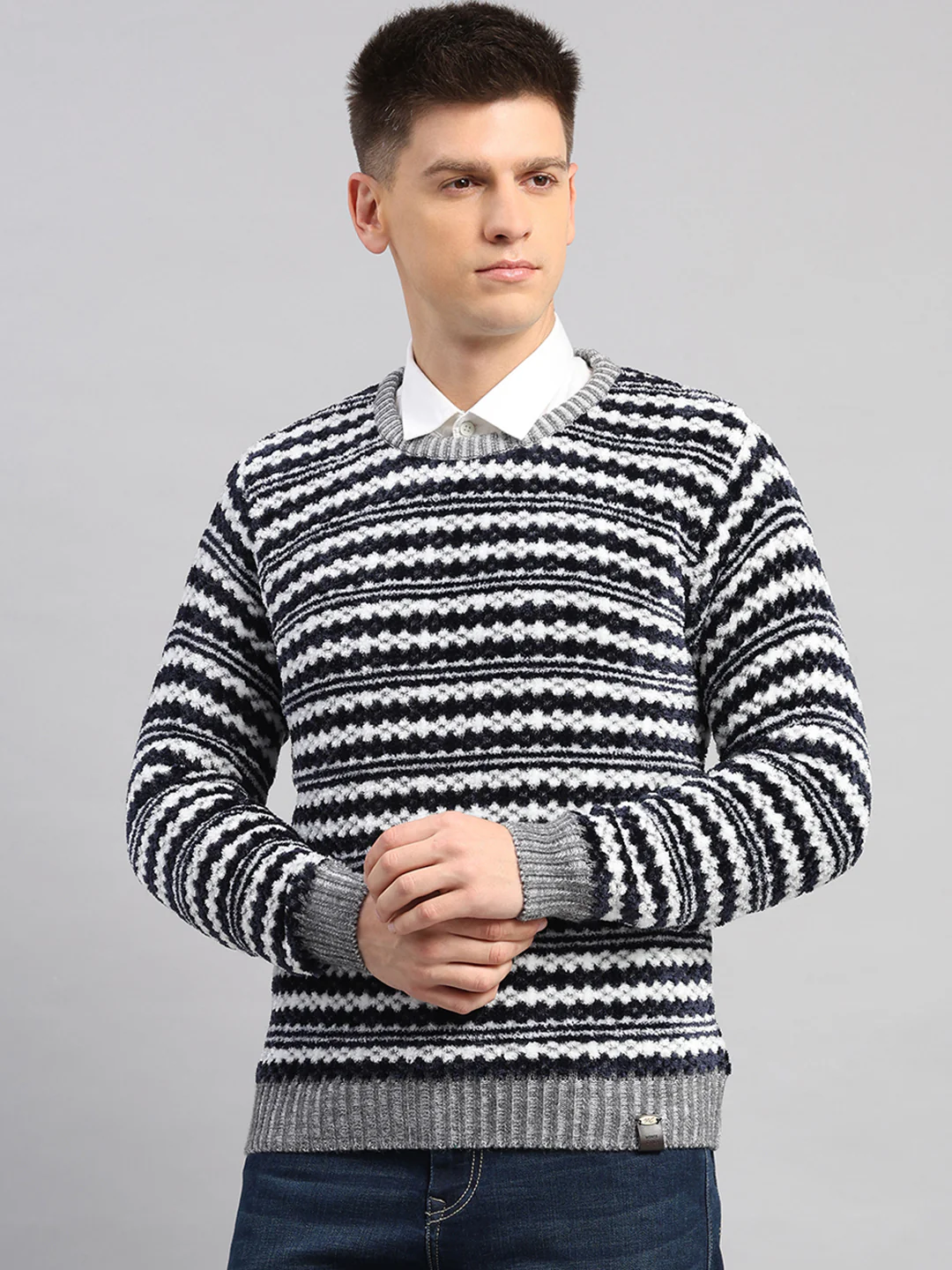 Men Grey Printed Round Neck Full Sleeve Pullover