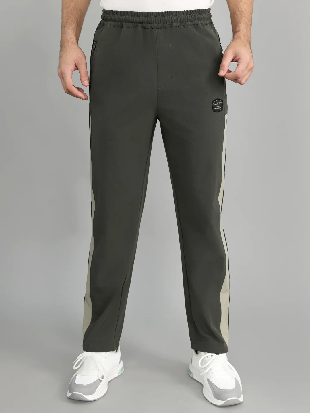 Men Grey Solid Regular Fit Lower