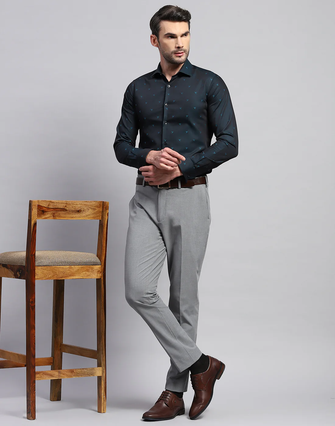Men Navy Blue Printed Collar Neck Full Sleeve Shirt - Image 2