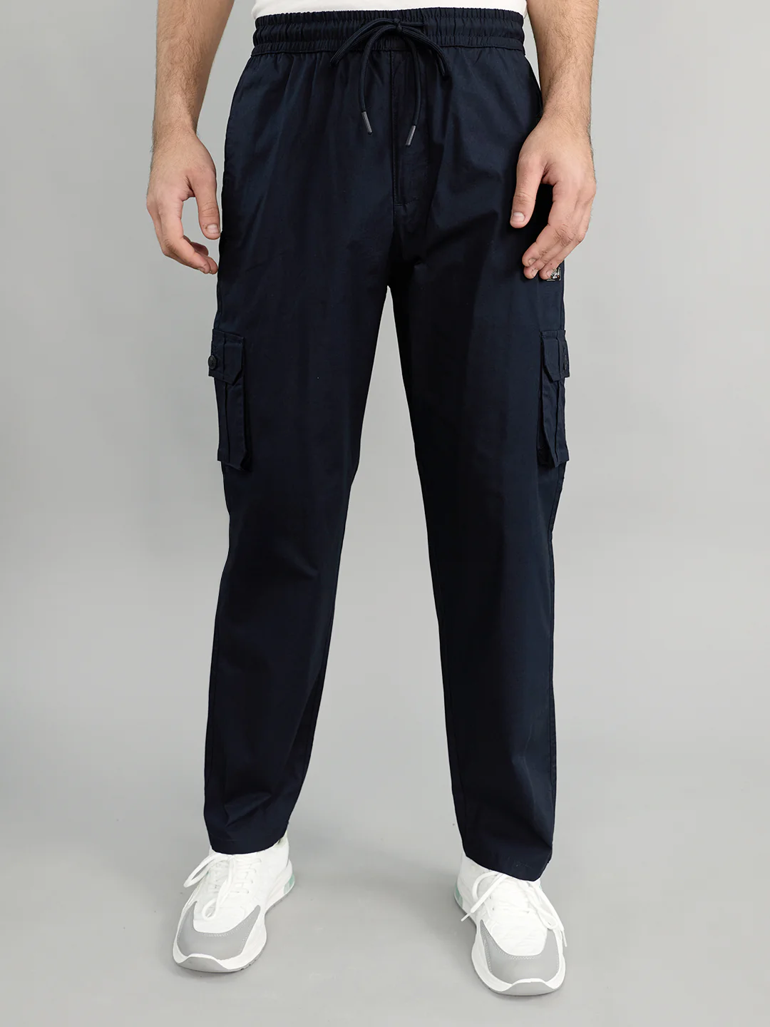 Men Navy Blue Solid Regular Fit Lower