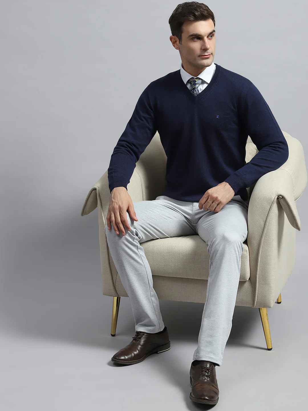 Luxuria Men Navy Blue Solid V Neck Full Sleeve Pullover - Image 2
