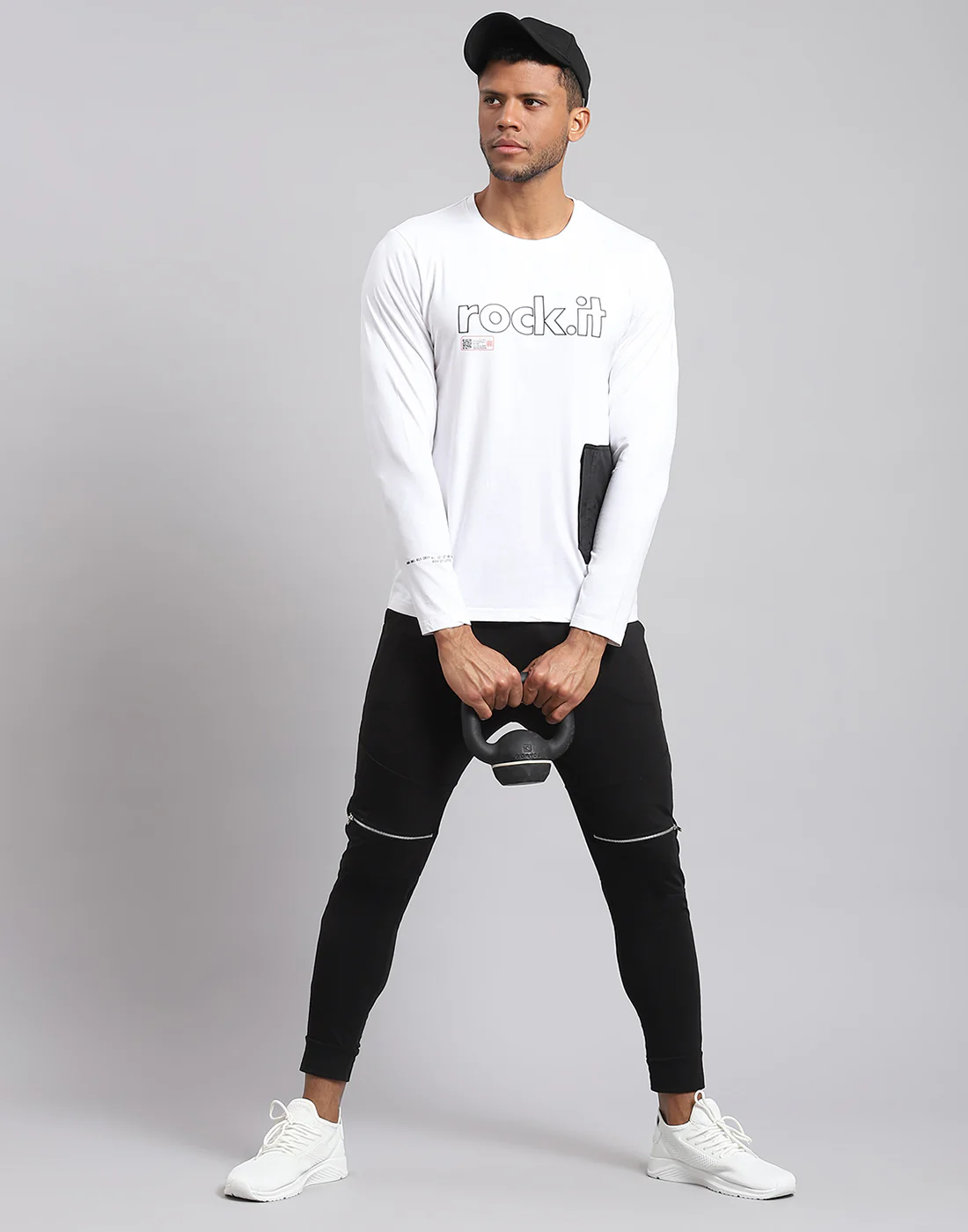 Rock.it Men White Printed Round Neck Full Sleeve Active T-Shirt