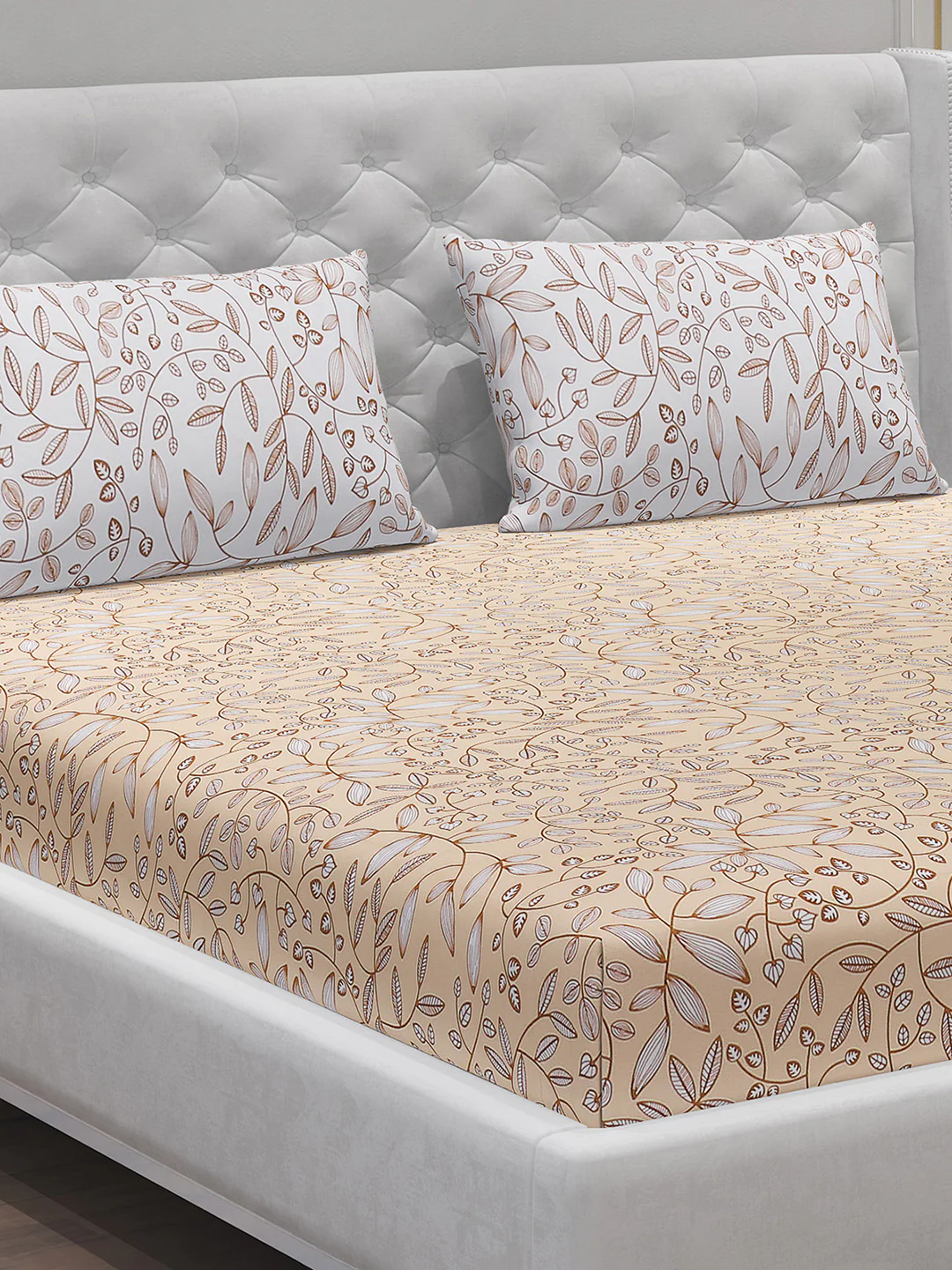 MOCA by Monte Carlo 104 TC Cotton Double Bedsheet with 2 Pillow Covers