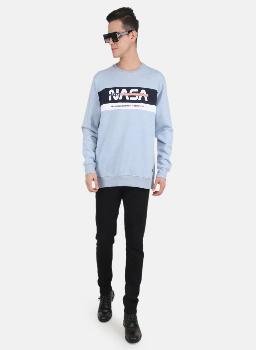 Men Blue Solid Sweatshirt - Image 4