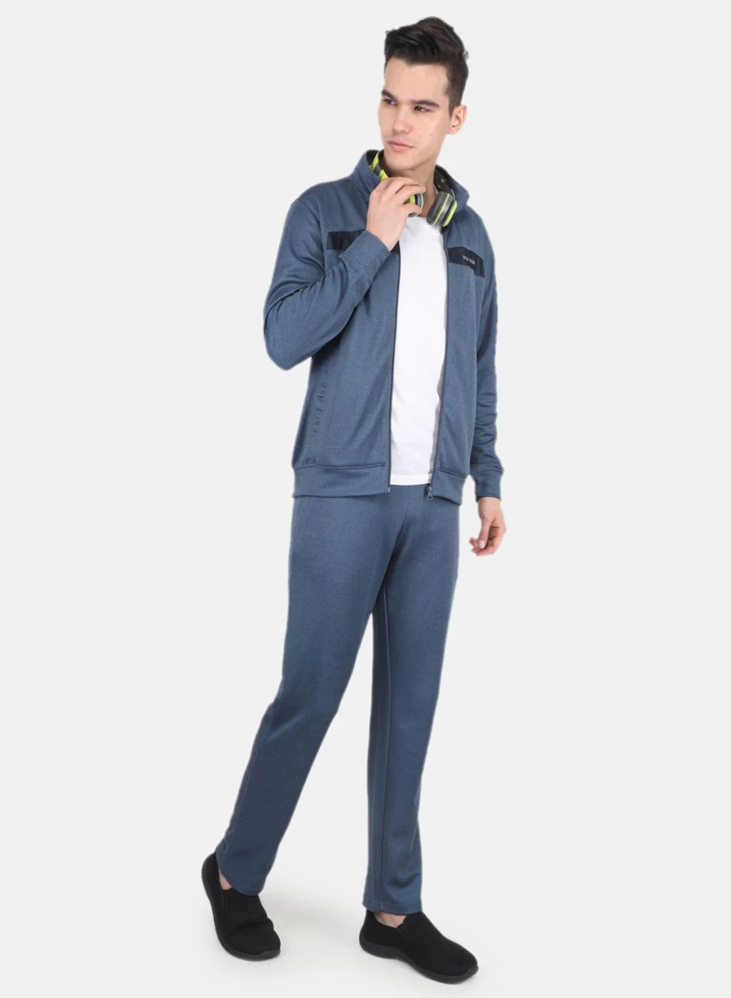 Men Blue Solid Mock Neck Full Sleeve Tracksuit - Image 4