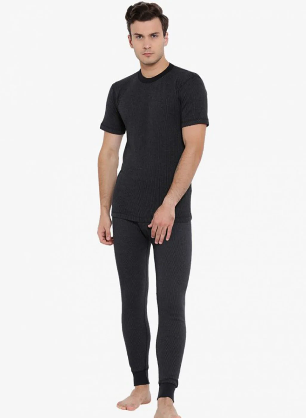 Men Black Solid Thermal Vest - Image 4