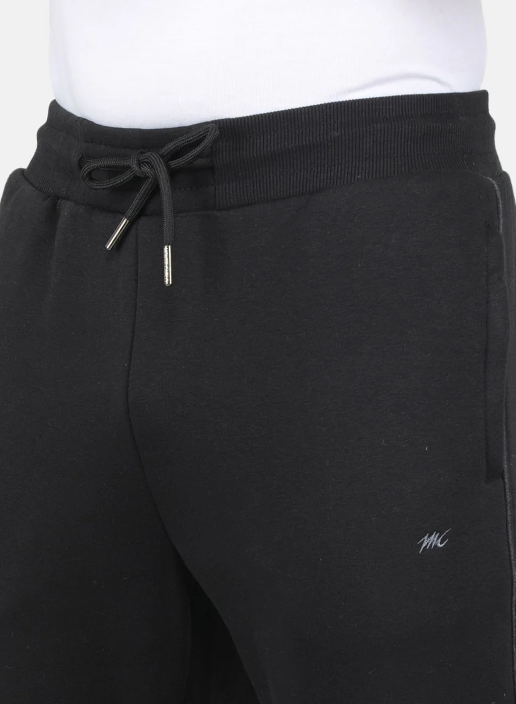Men Black Solid Tracksuit - Image 5