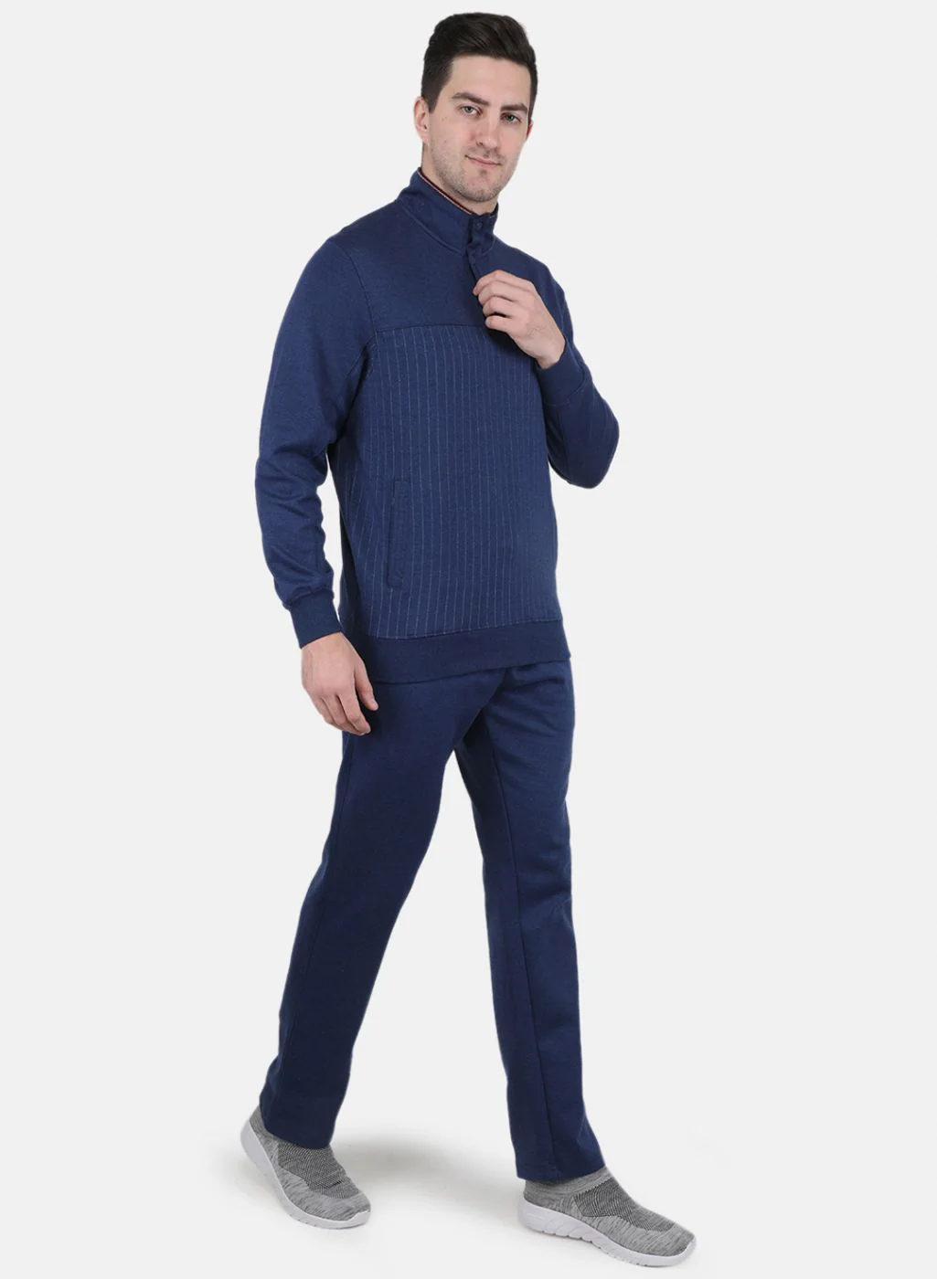 Men Blue Solid Tracksuit - Image 7