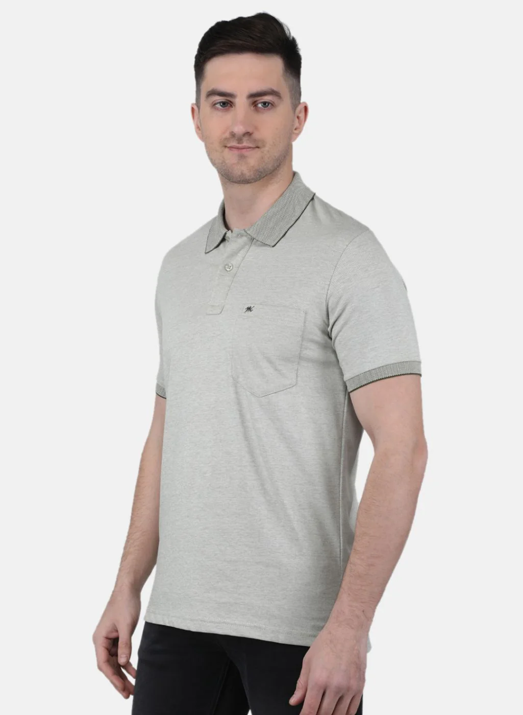 Men Green Solid T-Shirt - Image 2