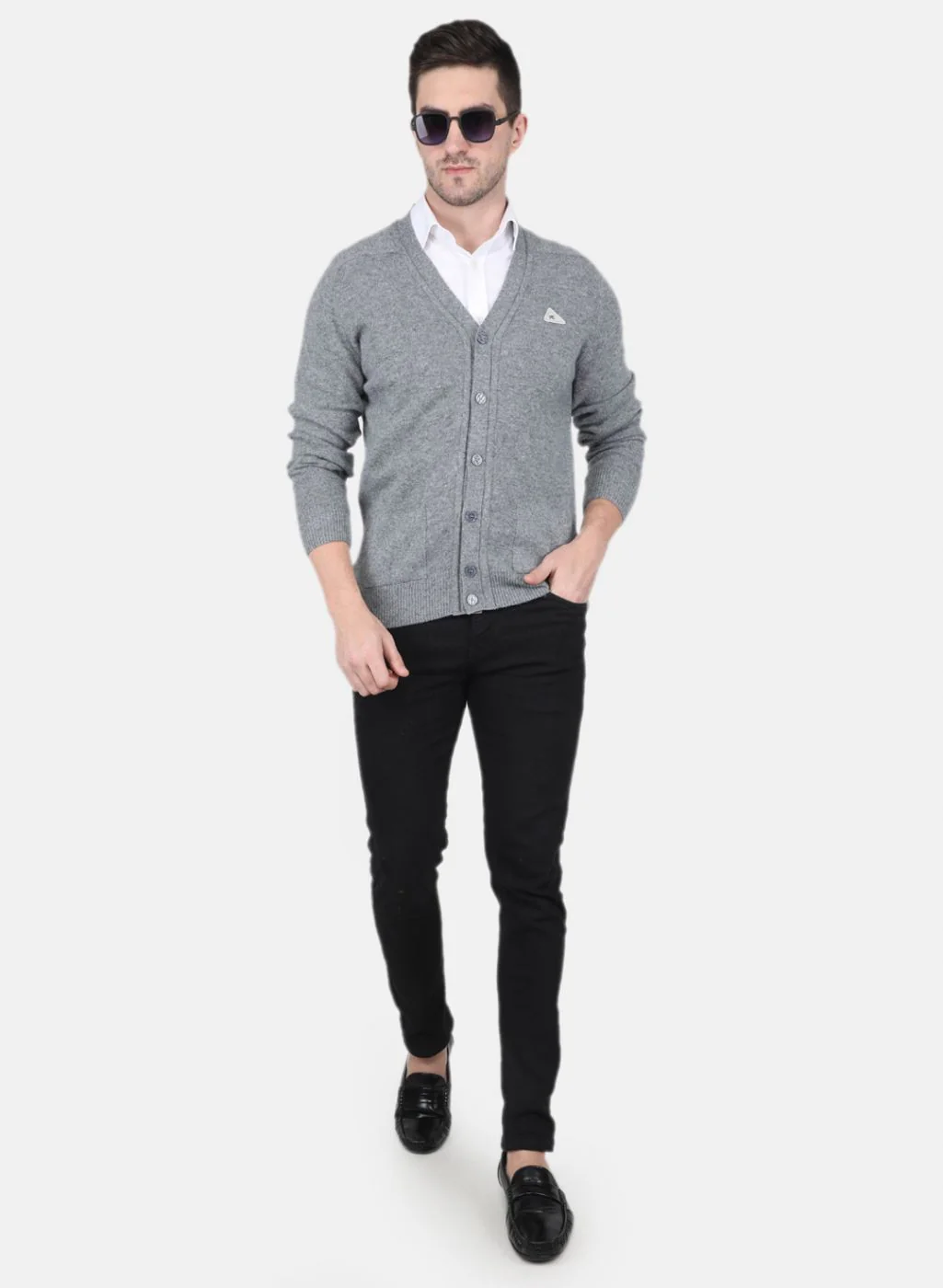 Men Grey Solid Cardigan - Image 4
