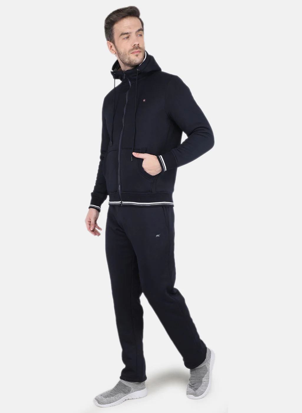 Men Grey Solid Tracksuit - Image 2