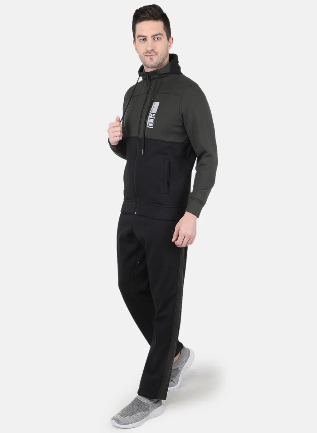 Men NAvy Blue Solid Tracksuit - Image 2