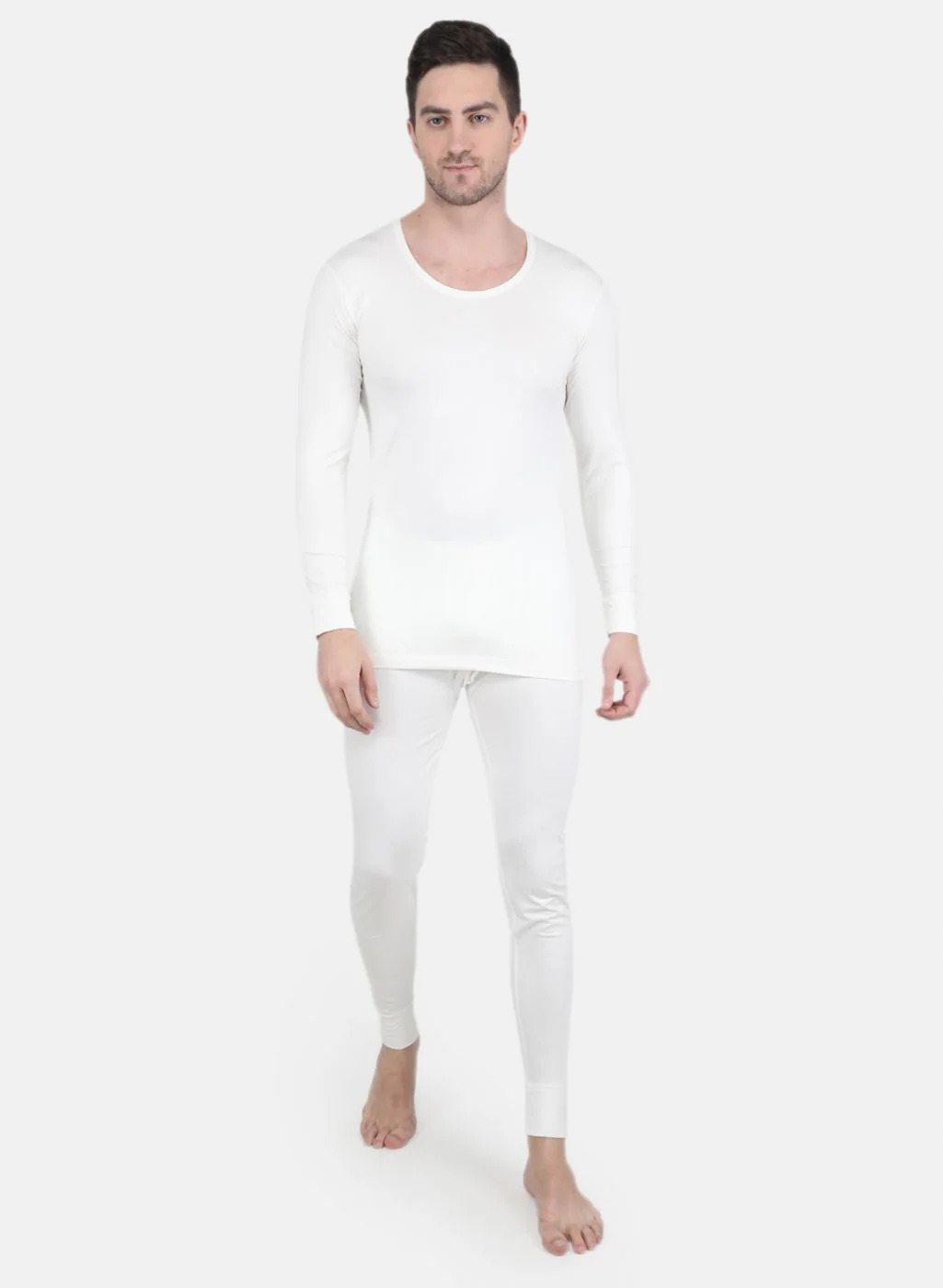 Men Off White Solid Thermal Vest - Image 4