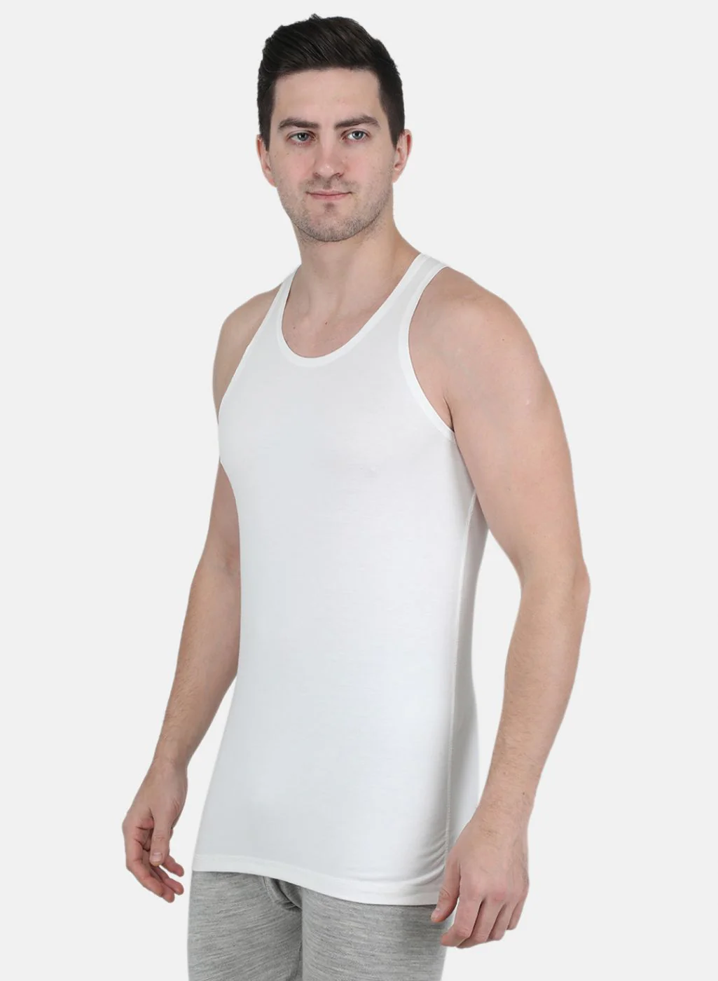 Men Off White Solid Thermal Vest - Image 2