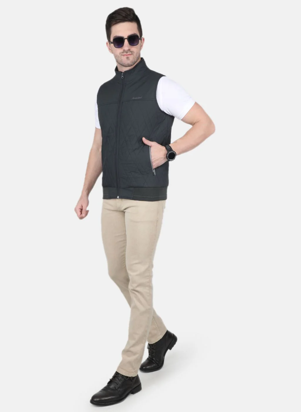 Men Olive Solid Jacket - Image 4