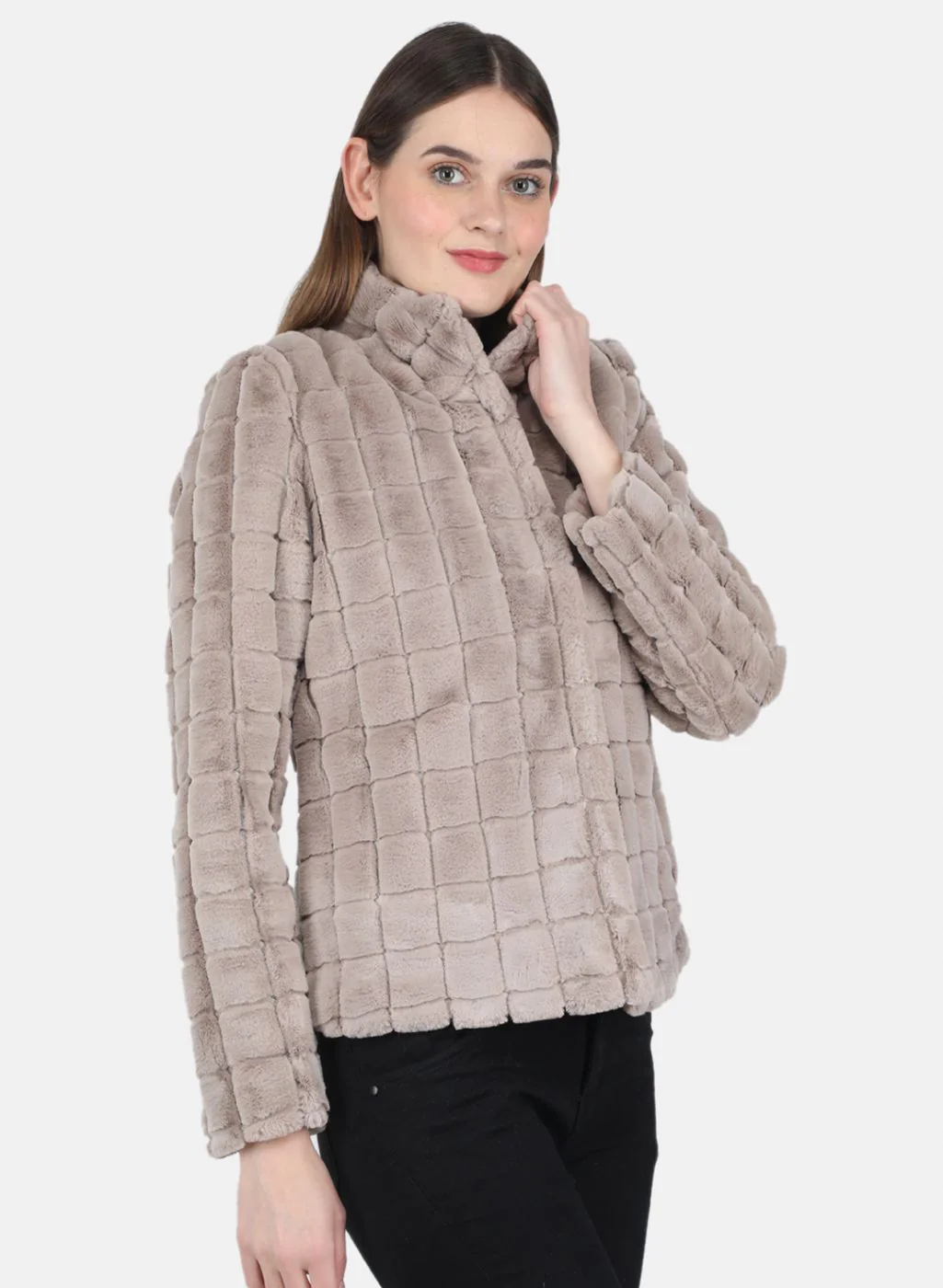 Women Beige Solid Jacket - Image 6