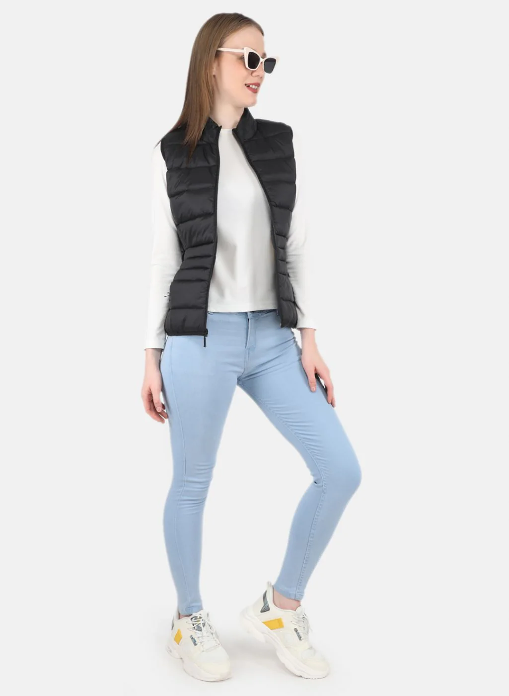 Women Black Puffer Jacket - Image 4