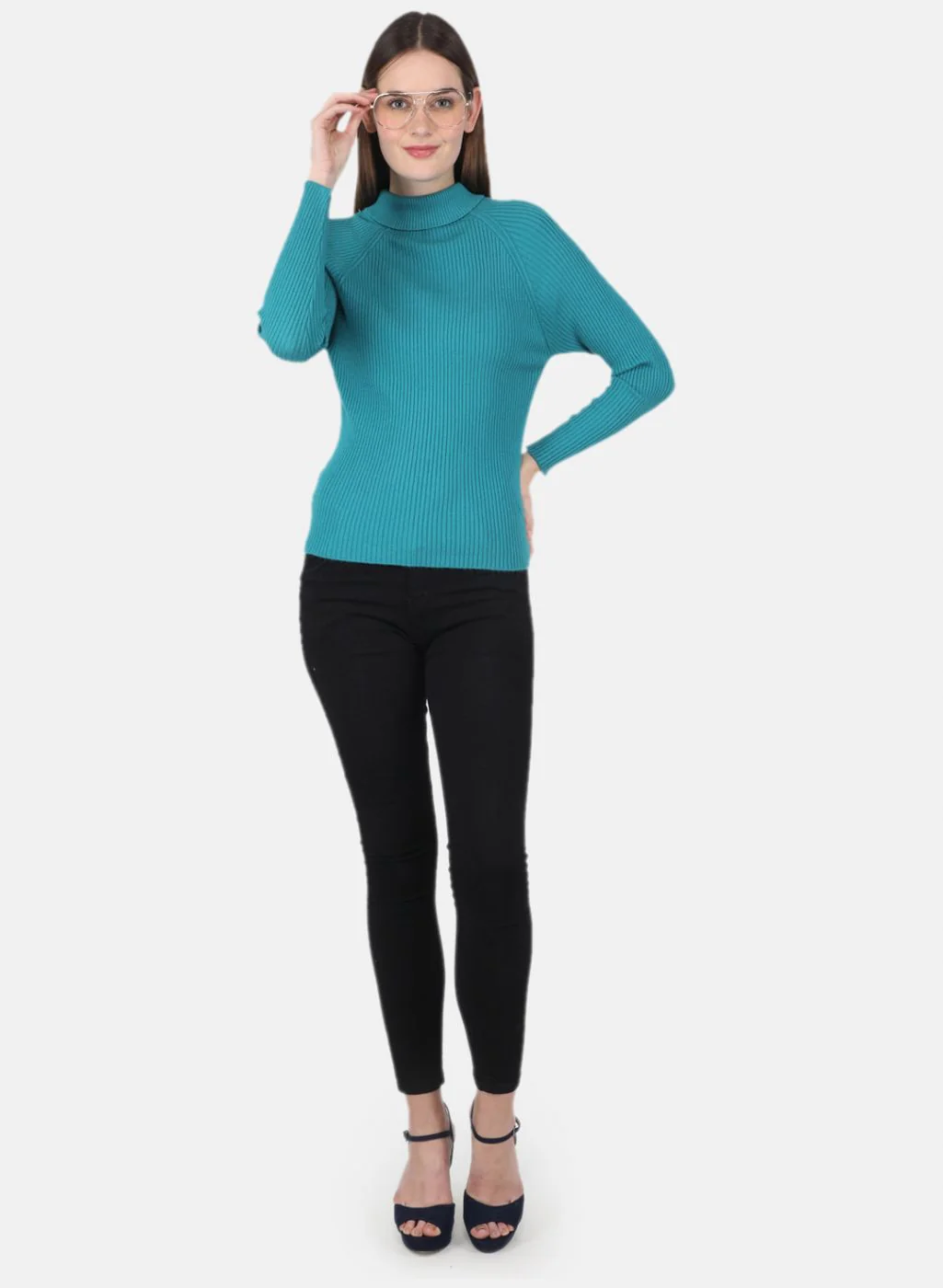 Women Blue Solid Sceavy Top - Image 4