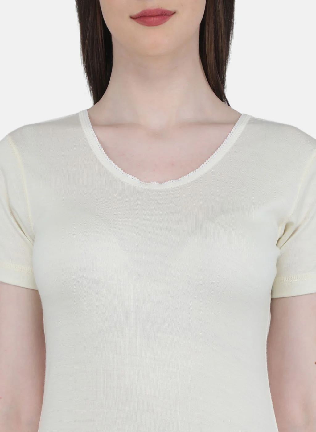 Women Cream Solid Thermal Vest - Image 5