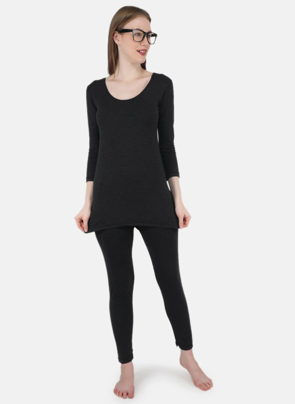 Women Dark Grey Solid Thermal Lower - Image 4