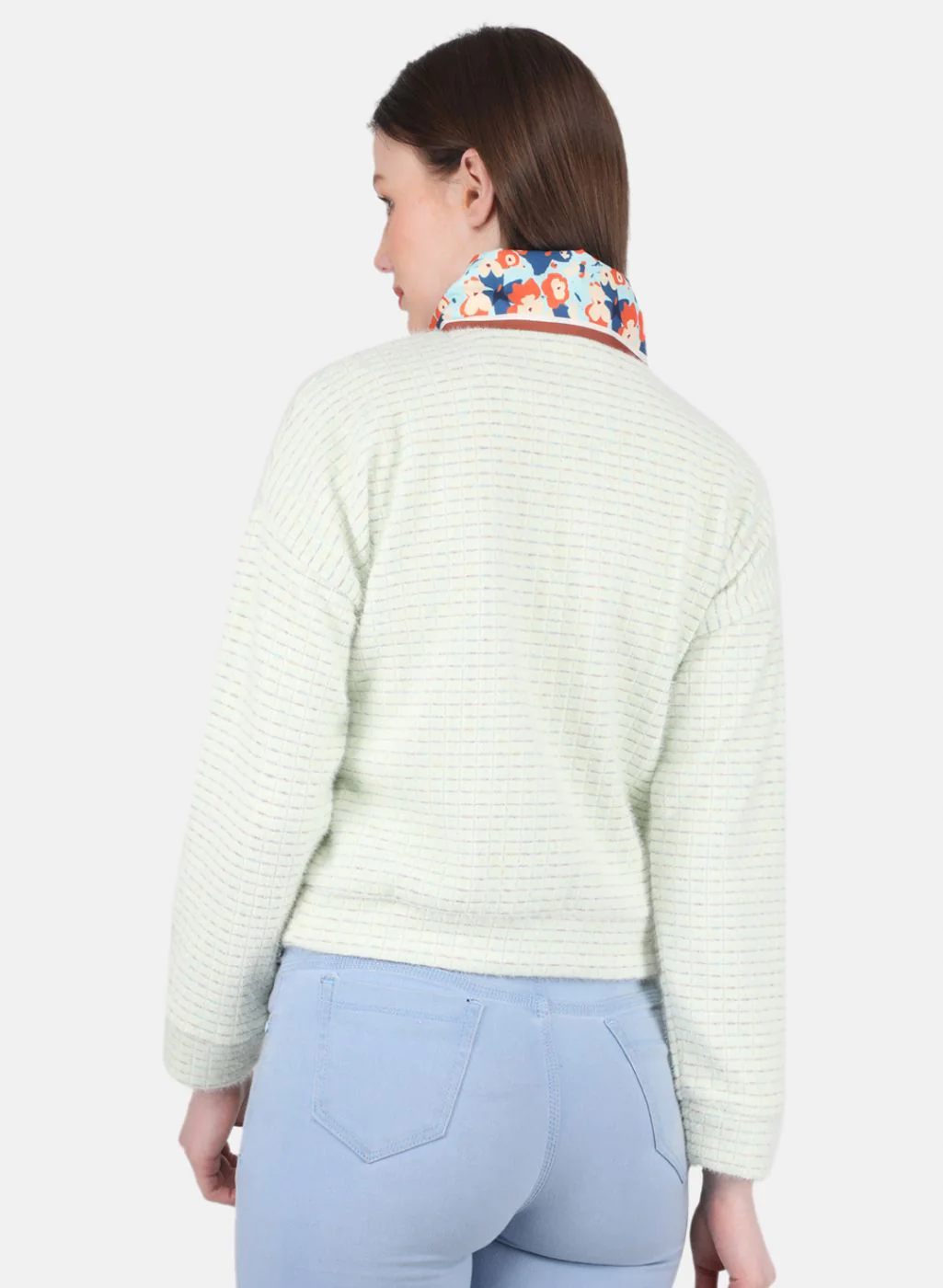 Women Green Embroidered Sweatshirt - Image 3