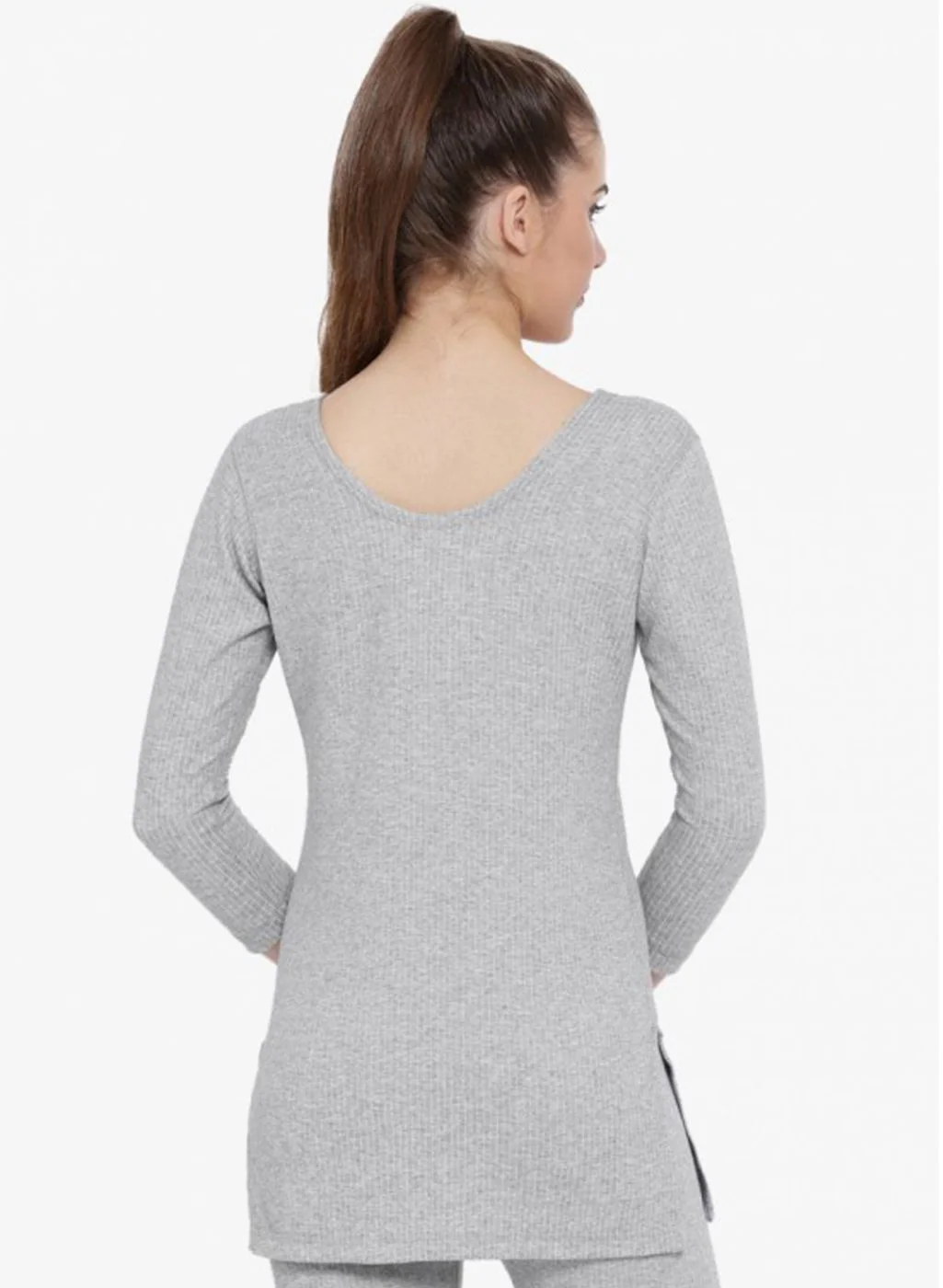 Women Grey Solid Thermal Vest - Image 3