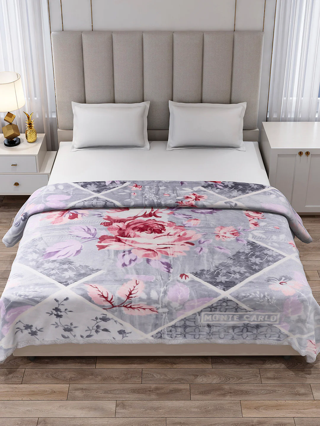Printed Double Bed 2 Ply, 871 GSM Blanket for Heavy Winter - (Moon Valley Plus) - Image 3