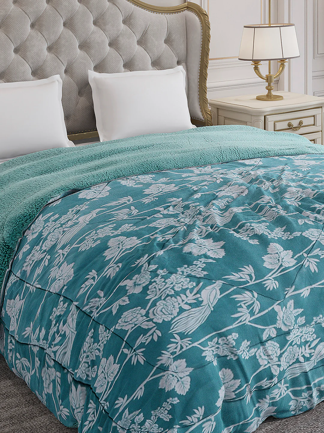 Printed Double Bed 210 GSM Comforter for Mild Winter (Nixie), Weight 729 gm