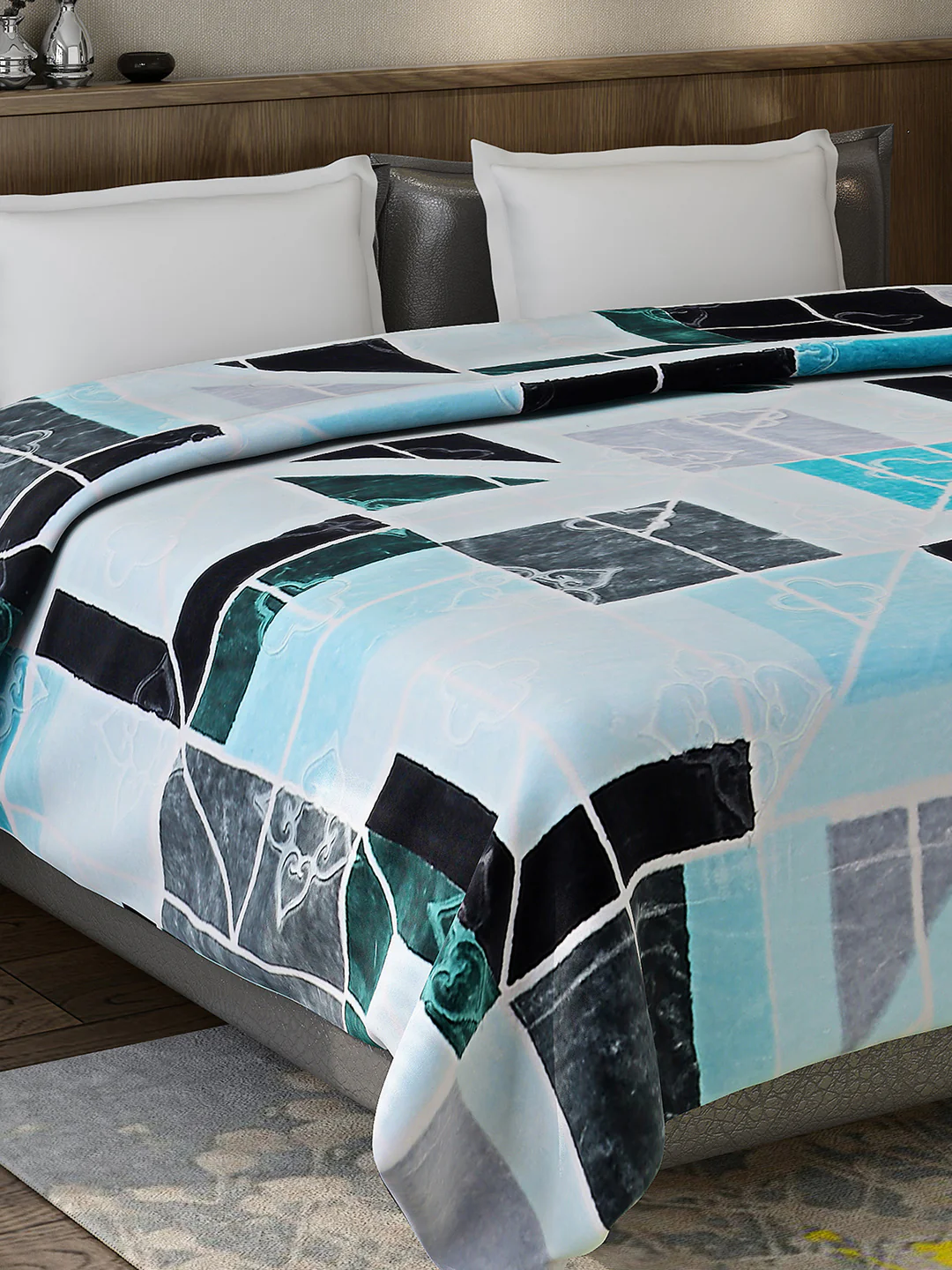 Printed Double Bed Reversible Blanket 2 Ply, 910 GSM, 4.8 kg (Vista)