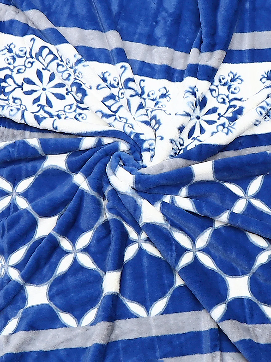 Printed Double Bed Blanket for Heavy Winter -2 Ply - Image 9