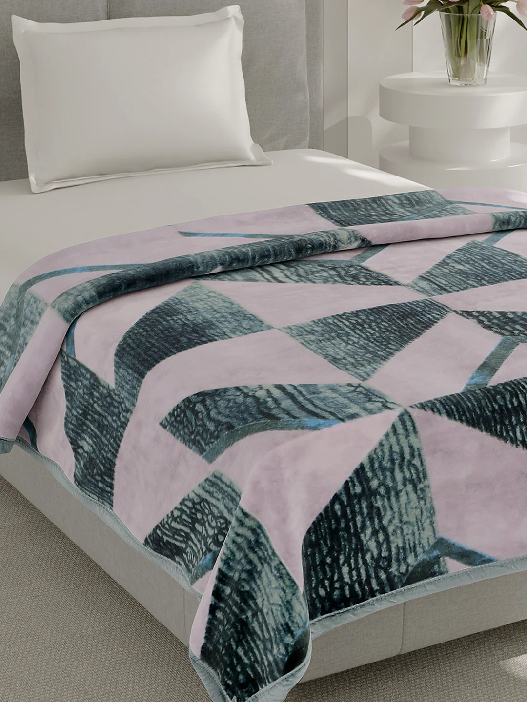 Printed Single Bed 1 Ply, 625 GSM Mink Blanket for Mild Winter - (Impact Pvc)
