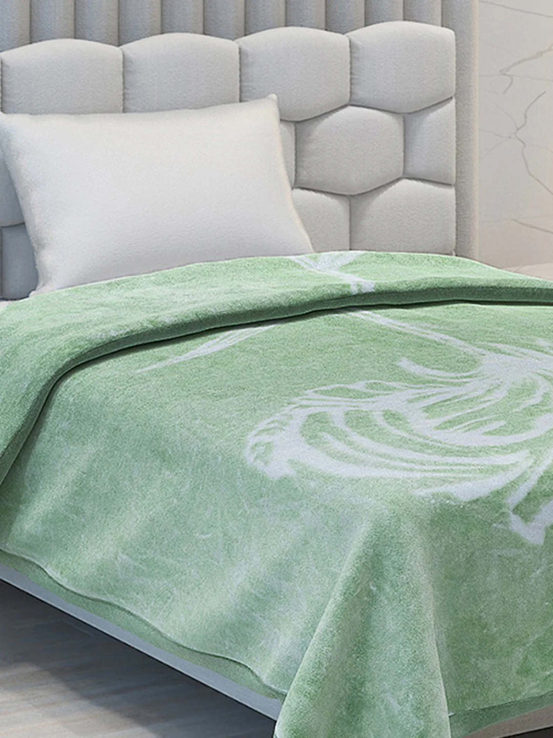 Printed Single Bed 1051 GSM Blanket Bling 2 Ply (Weight 3.7 kg)