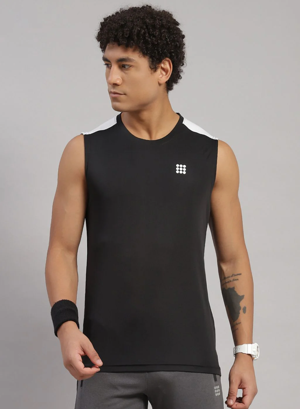 Rock.it Men Black Solid T-Shirt