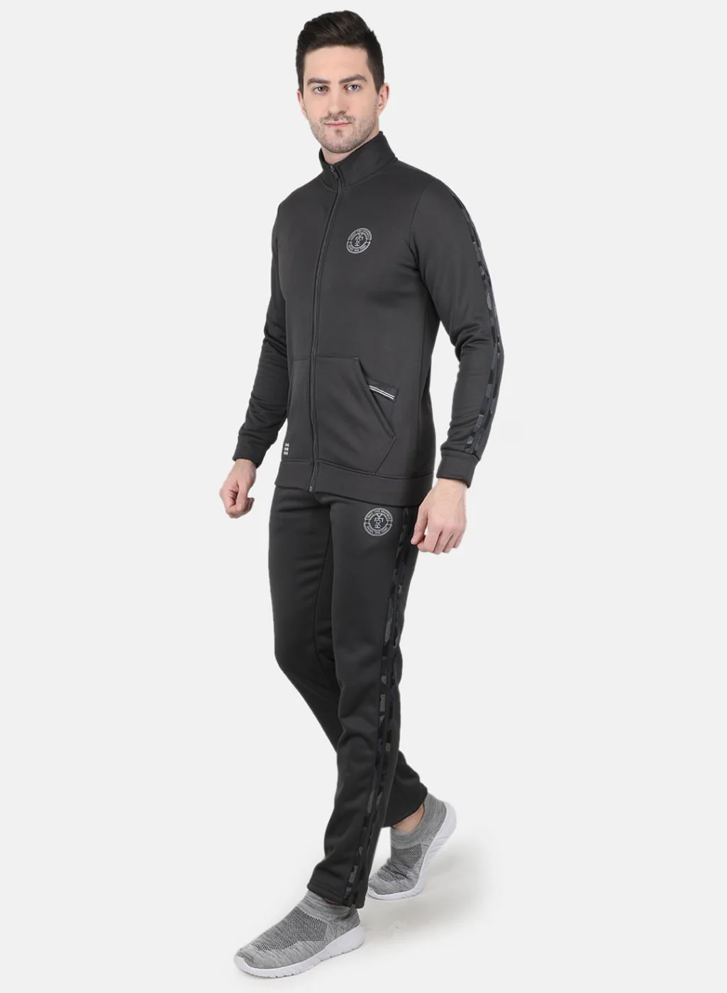 Rock.it Men Grey Solid Tracksuit - Image 2
