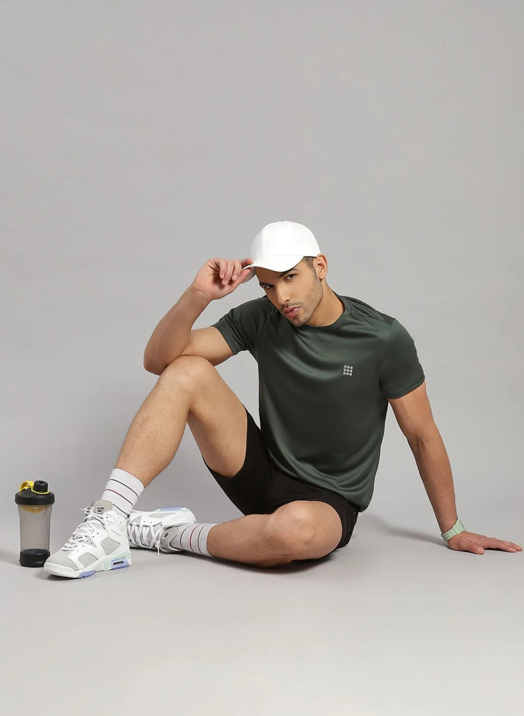 Rock.it Men Olive Solid T-Shirt