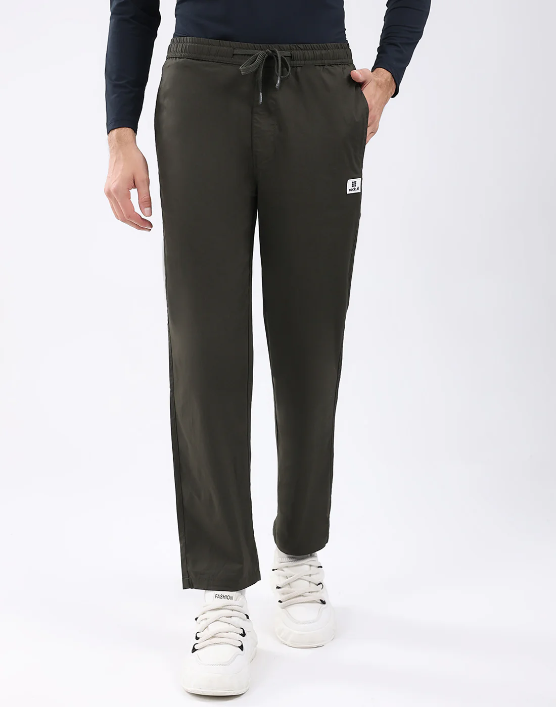 Rock.it Men Olive Solid Regular Fit Winter Lower