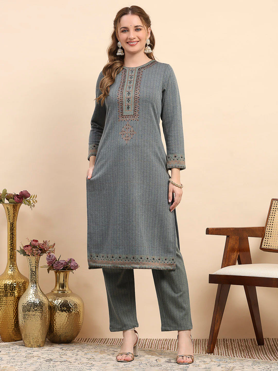 Women Blue Printed Round Neck Full Sleeve Kurti Set for Winter