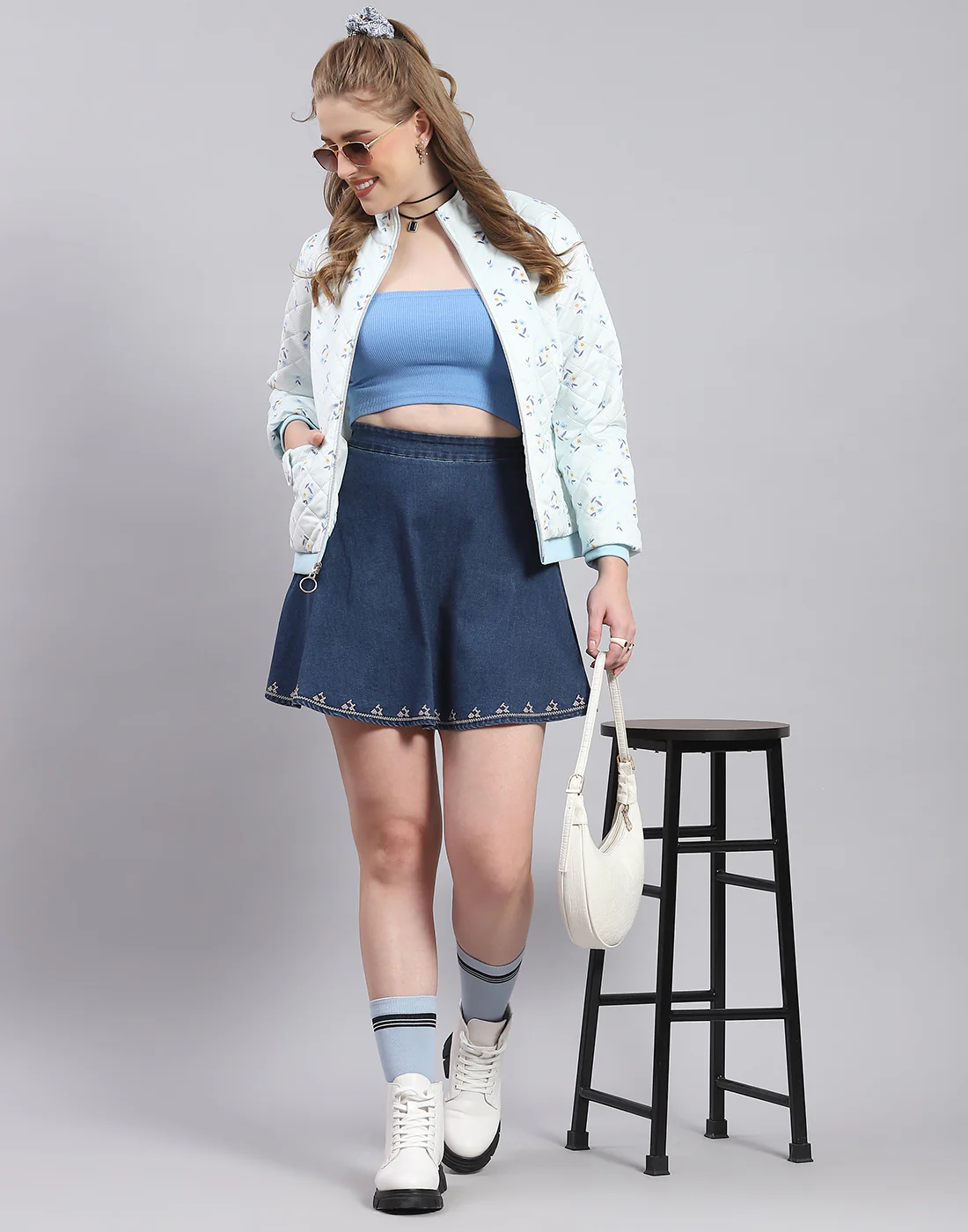 Women Blue Printed Stand Collar Full Sleeve Jacket - Image 2