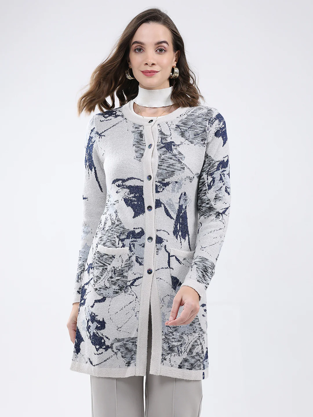 Women Grey Self Design Round Neck Full Sleeve Cardigan